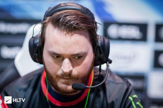 2025年第三季度中国大陆电竞显示器销量突破172万台，刷新率进入200Hz新纪元